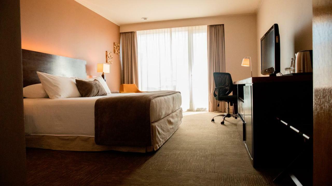Mds Hotel Calama Exterior foto A typical hotel room
