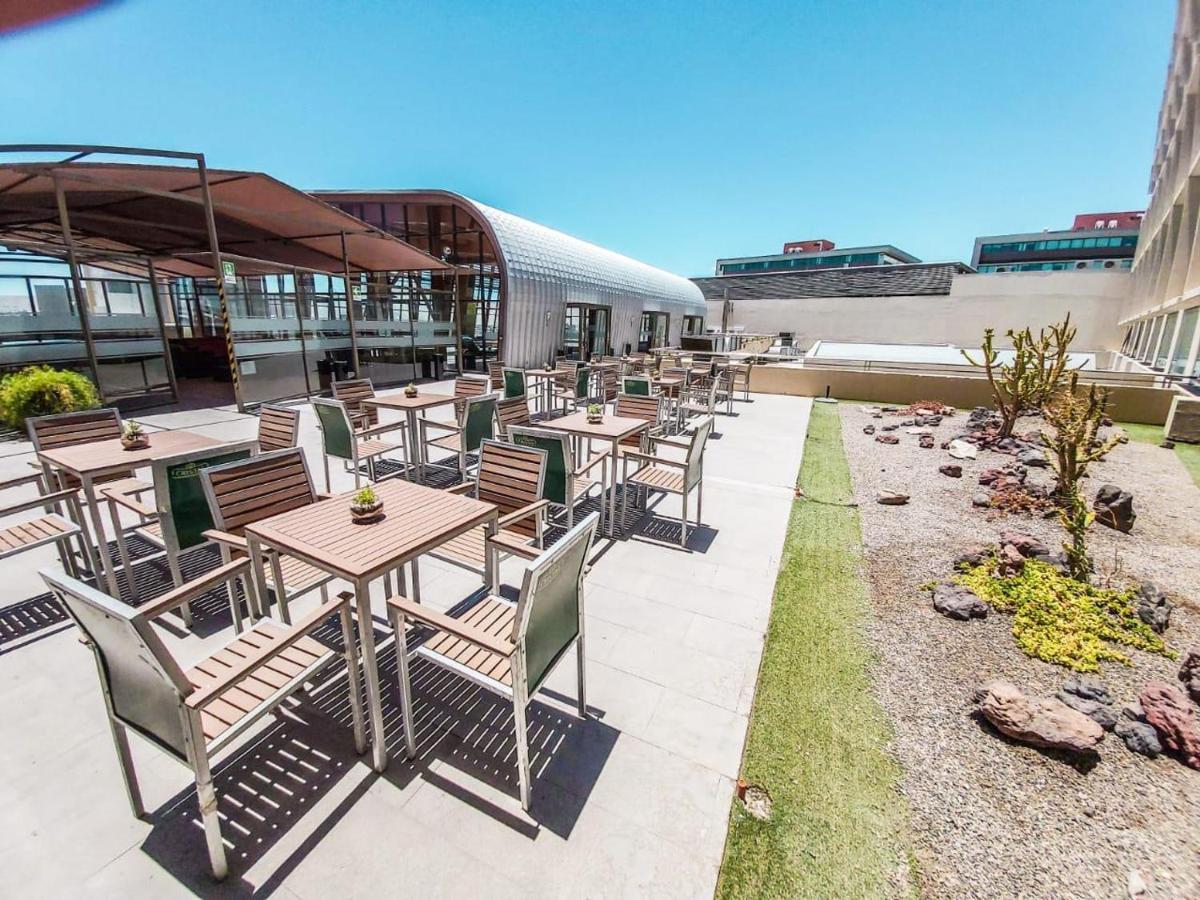 Mds Hotel Calama Exterior foto The rooftop garden at the new hospital