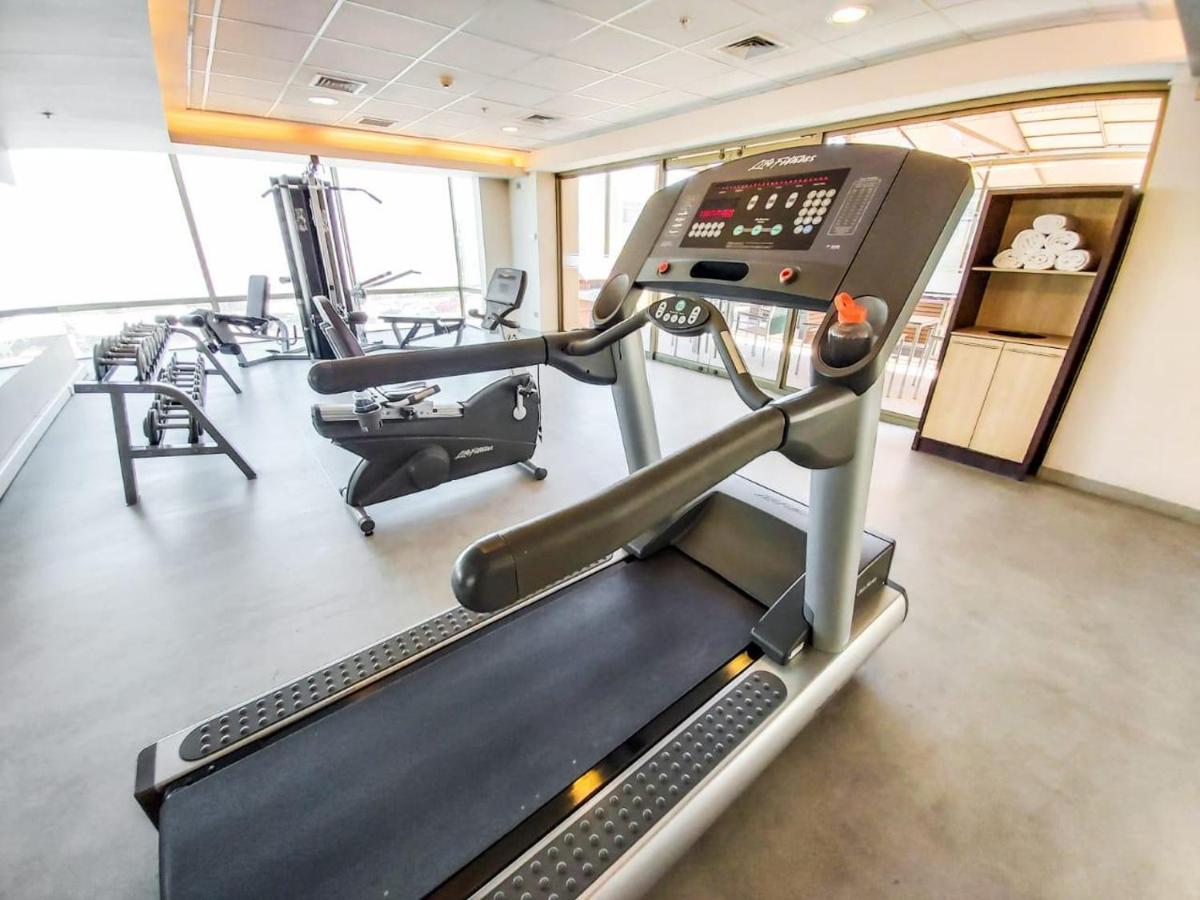 Mds Hotel Calama Exterior foto A treadmill